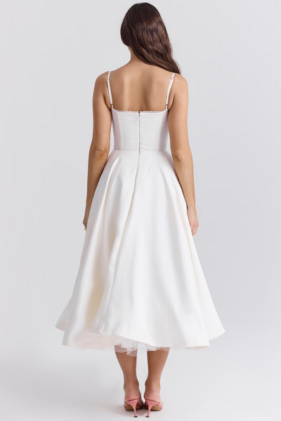Ella | Elegancka sukienka wyszczuplająca