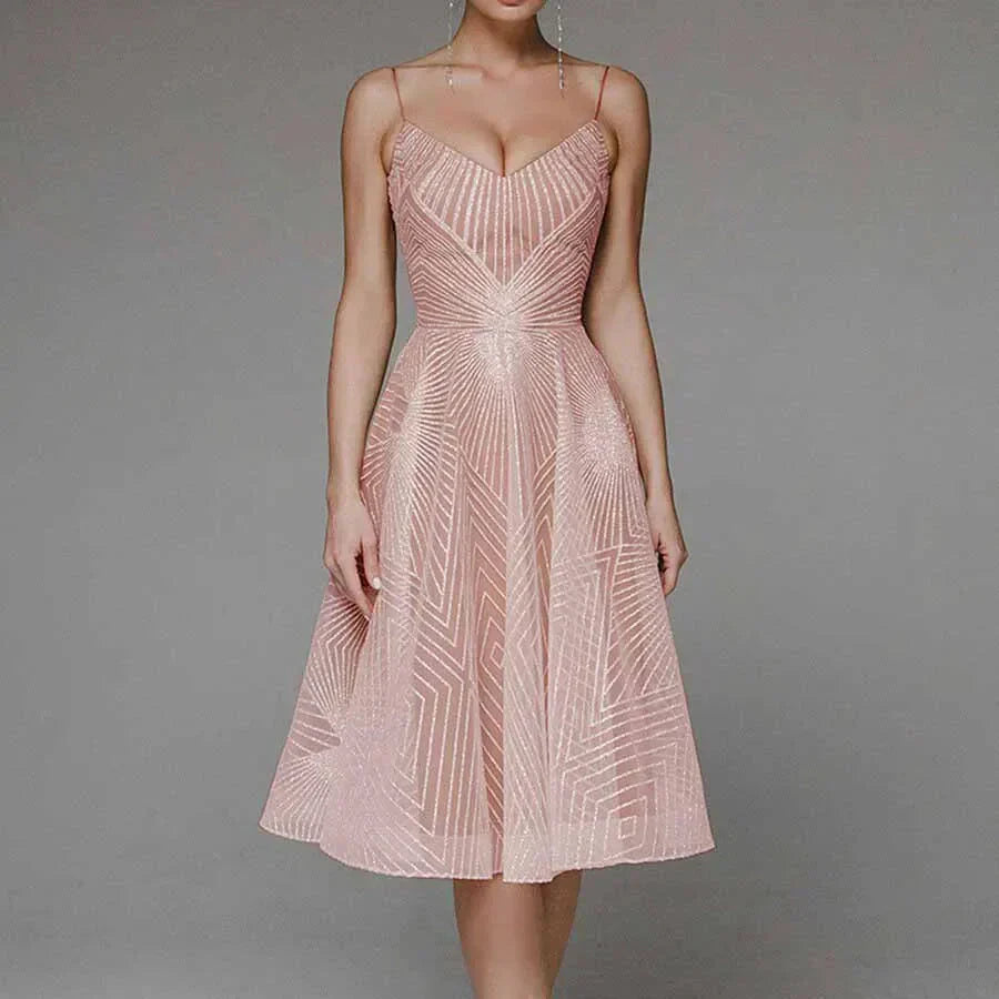 LARA | Elegancka sukienka z odkrytymi plecami 