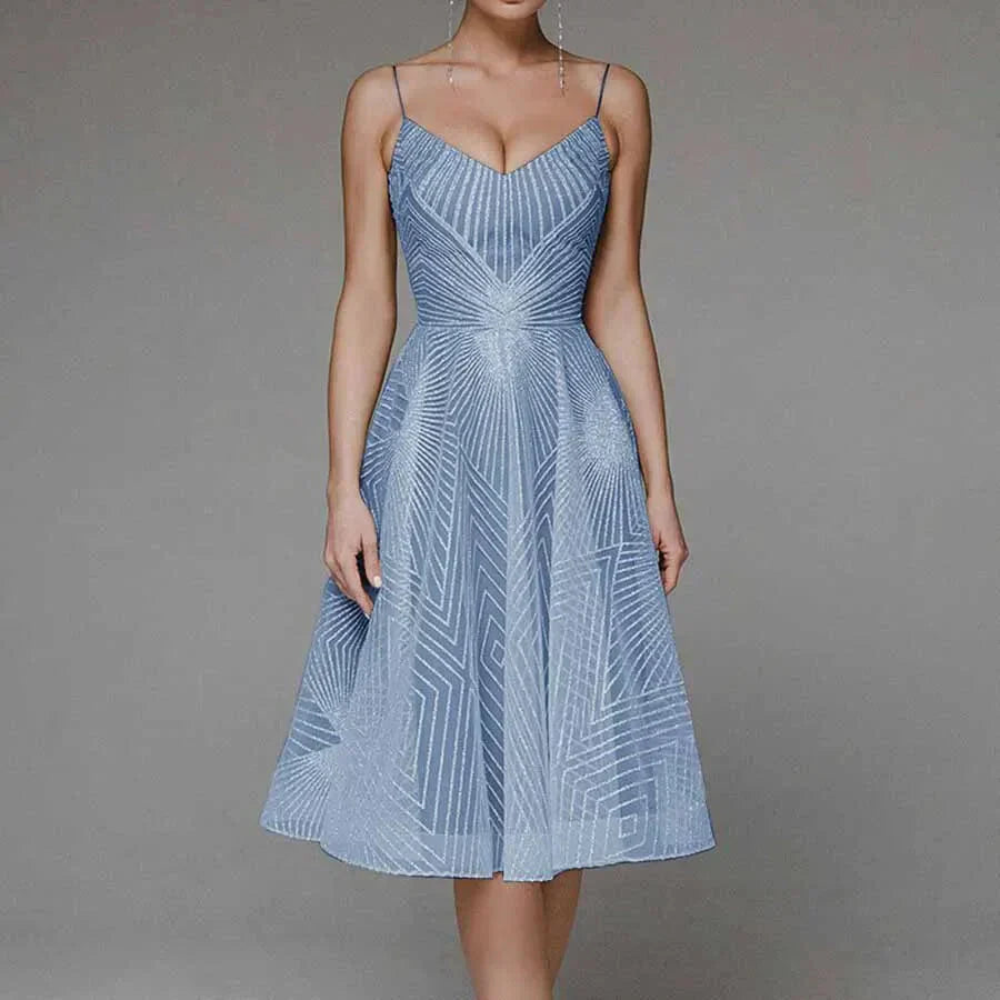LARA | Elegancka sukienka z odkrytymi plecami 