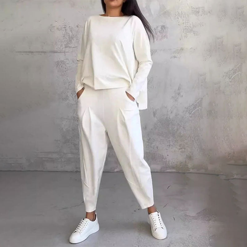 EaseWear Duo | Dwuczęściowy komplet: bluzka z długim rękawem i okrągłym dekoltem oraz spodnie
