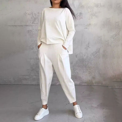 EaseWear Duo | Dwuczęściowy komplet: bluzka z długim rękawem i okrągłym dekoltem oraz spodnie