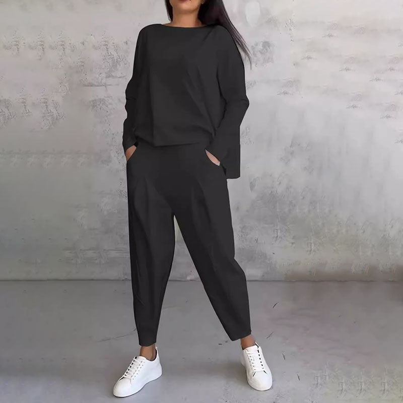 EaseWear Duo | Dwuczęściowy komplet: bluzka z długim rękawem i okrągłym dekoltem oraz spodnie