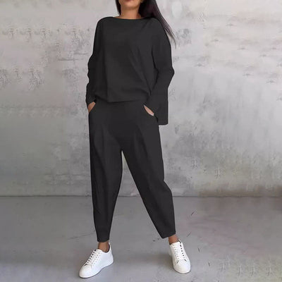 EaseWear Duo | Dwuczęściowy komplet: bluzka z długim rękawem i okrągłym dekoltem oraz spodnie
