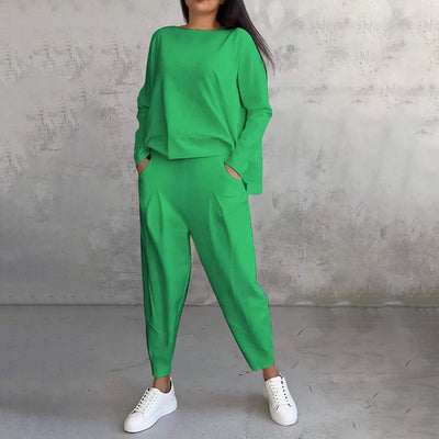 EaseWear Duo | Dwuczęściowy komplet: bluzka z długim rękawem i okrągłym dekoltem oraz spodnie
